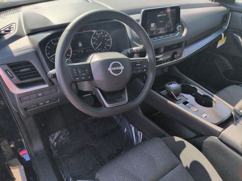 New 2026 Nissan Rogue SV image 2