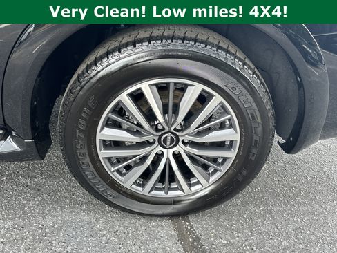 Used 2024 Nissan Armada SL w/ Captain's Chairs Package image 24