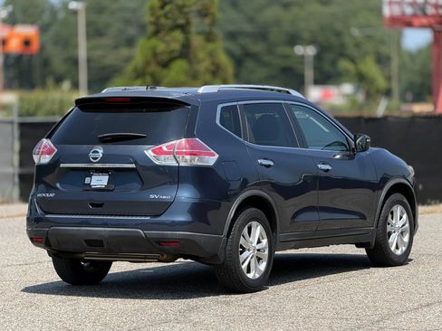Used 2015 Nissan Rogue SV AWD/4WD image 9