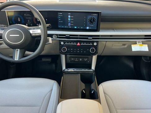 New 2026 Hyundai Tucson SEL AWD/4WD image 12