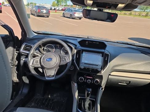 Used 2022 Subaru Forester Limited AWD/4WD image 8