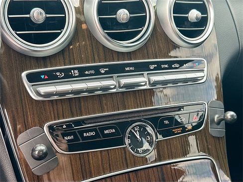 Used 2018 Mercedes-Benz C 300 4MATIC Sedan image 15