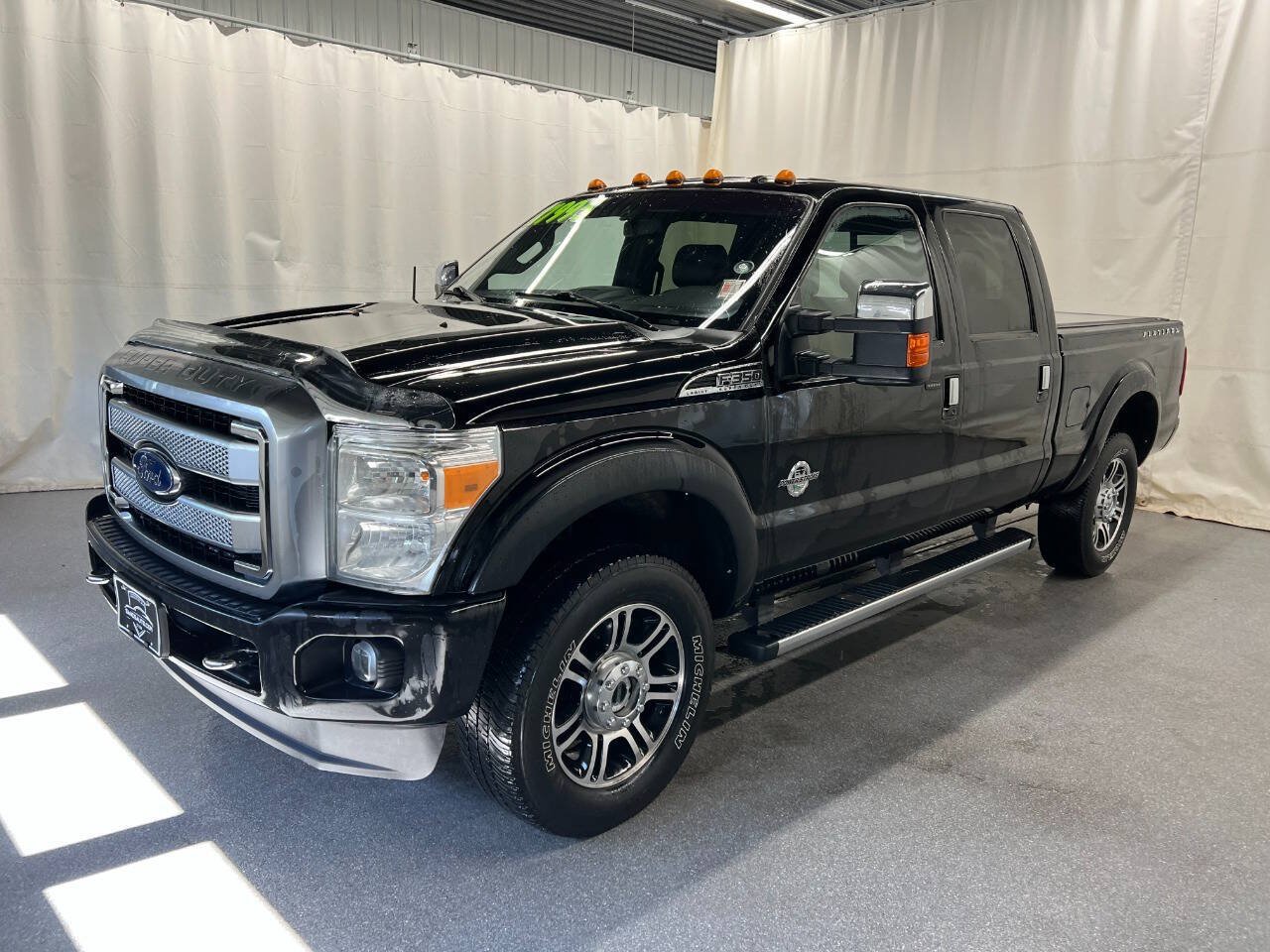 Used 2016 Ford F350 Platinum AWD/4WD image 1