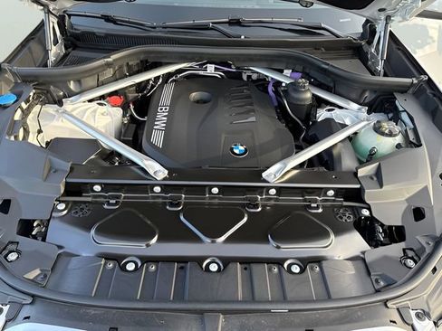 New 2026 BMW X5 xDrive40i w/ Climate Comfort Package AWD/4WD image 22