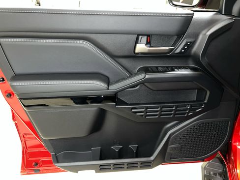 New 2026 Toyota 4Runner Limited AWD/4WD image 7