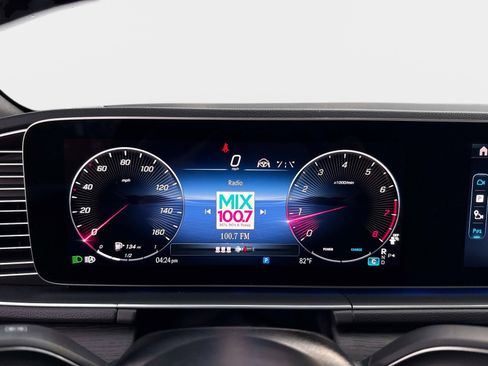 Used 2025 Mercedes-Benz GLE 580 4MATIC image 30