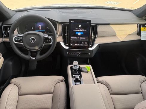 New 2026 Volvo XC90 T8 Ultra w/ Lounge Package AWD/4WD image 10