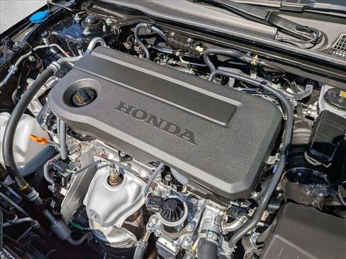Certified 2025 Honda Civic Sport image 22