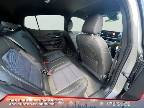 New 2025 Buick Envista Preferred w/ Convenience I Package image 17
