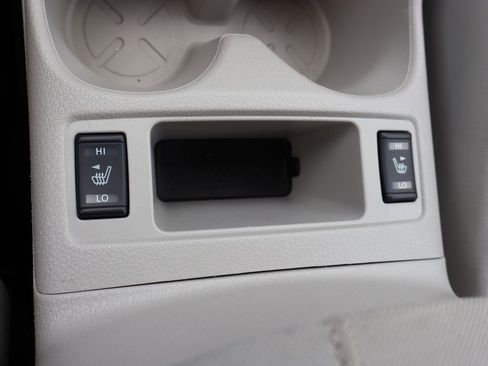 Used 2018 Nissan Rogue Sport FWD image 13