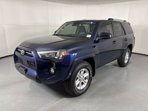 Used 2024 Toyota 4Runner SR5 image 4