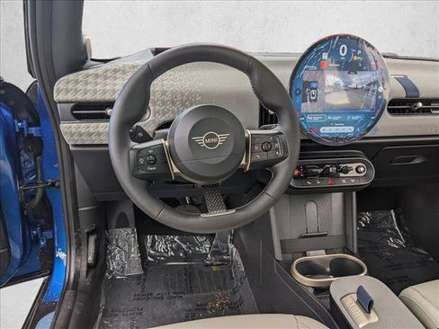 New 2026 MINI Cooper 2-Door Hardtop FWD image 14