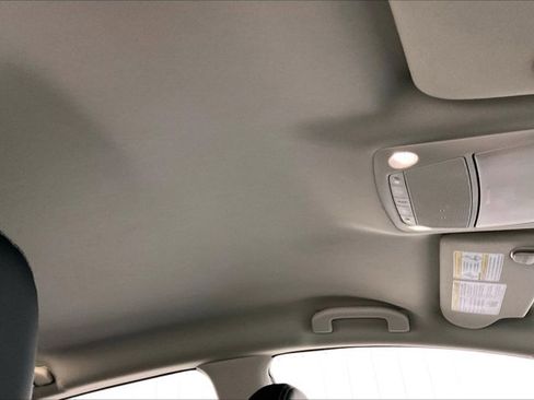 Used 2024 Nissan Murano SV w/ SV Midnight Edition Package image 22