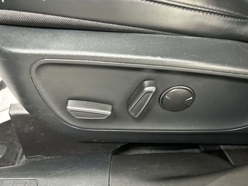 Used 2024 Ford Escape ST-Line AWD/4WD image 10