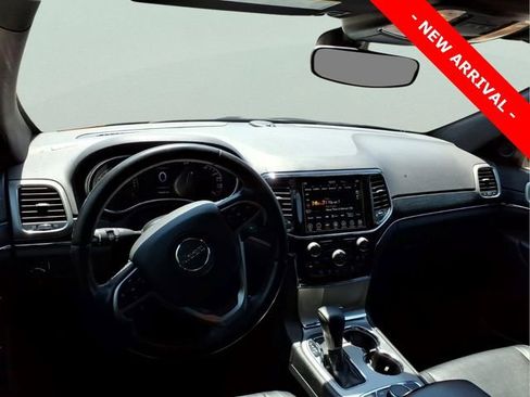 Used 2021 Jeep Grand Cherokee Limited w/ Sun & Sound Group AWD/4WD image 9