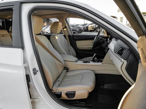 Used 2018 BMW 320i Sedan image 38