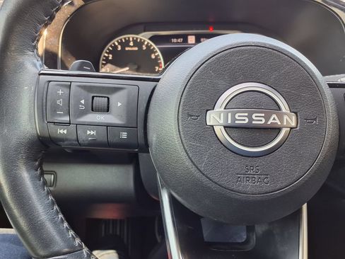 Used 2022 Nissan Pathfinder SL w/ SL Premium Package FWD image 24