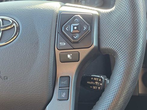 Certified 2023 Toyota Tacoma TRD Off-Road w/ Technology Package AWD/4WD image 27