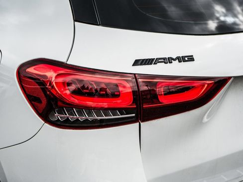 Used 2022 Mercedes-Benz GLA 35 AMG 4MATIC image 8