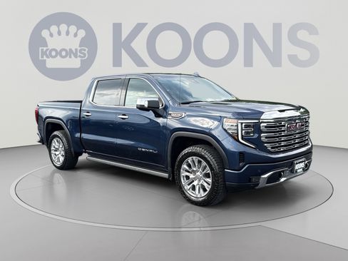 Used 2023 GMC Sierra 1500 Denali w/ Technology Package AWD/4WD image 2