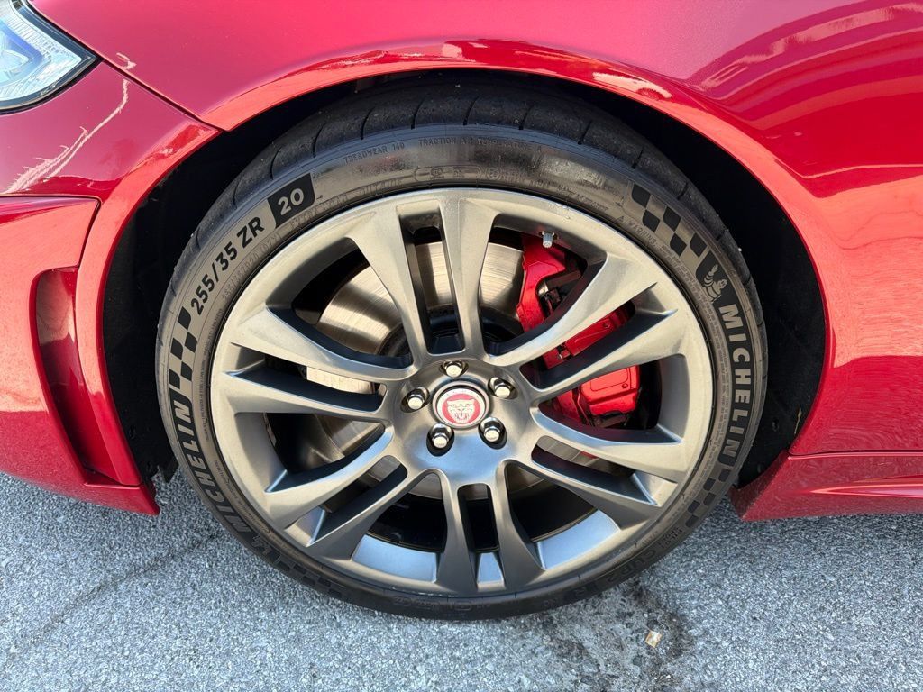 Used 2012 Jaguar XKR R-S RWD image 9