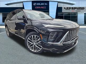 Used 2025 Buick Enclave Avenir w/ Super Cruise Package AWD/4WD video 1