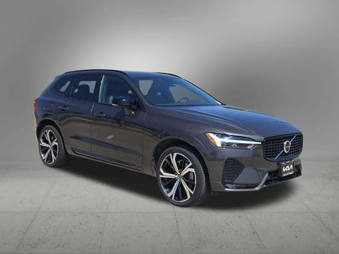 Used 2022 Volvo XC60 B6 R-Design w/ Advanced Package AWD/4WD image 8