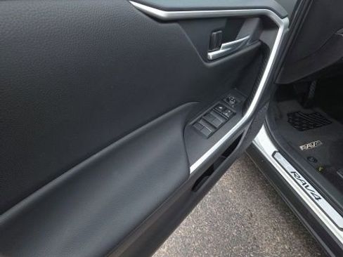 Used 2025 Toyota RAV4 XLE w/ Weather Package image 13