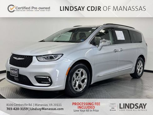 Used 2022 Chrysler Pacifica Limited FWD image 5