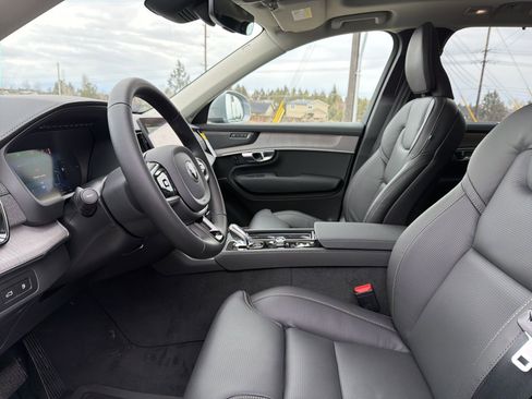 New 2026 Volvo XC90 T8 Ultra w/ Protection Package image 12