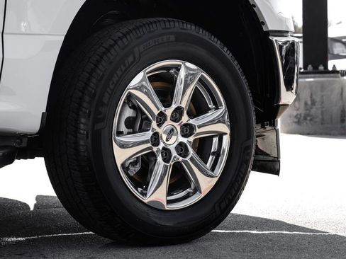 Used 2018 Ford F150 XLT w/ Equipment Group 302A Luxury image 57