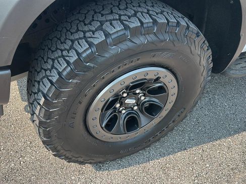 Certified 2022 Ford F150 Raptor w/ Equipment Group 801A High AWD/4WD image 9