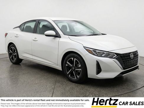 Used 2025 Nissan Sentra SV image 1