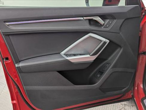 Used 2023 Audi Q3 2.0T Premium Plus w/ Premium Plus Package image 13