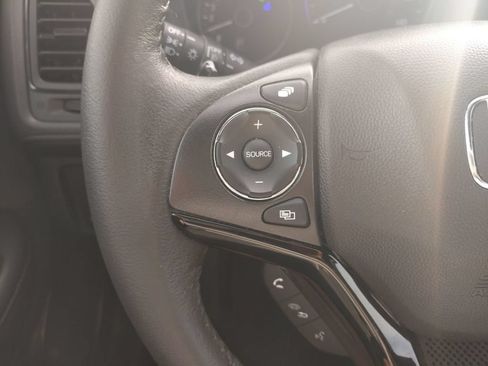 Used 2021 Honda HR-V Sport image 22