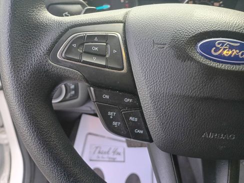 Used 2017 Ford Escape SE w/ SE Cold Weather Package image 28