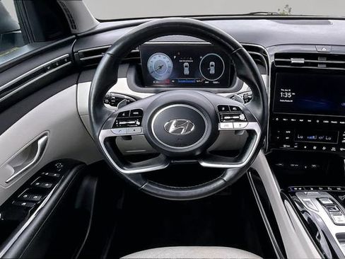 Used 2023 Hyundai Tucson Limited AWD/4WD image 5