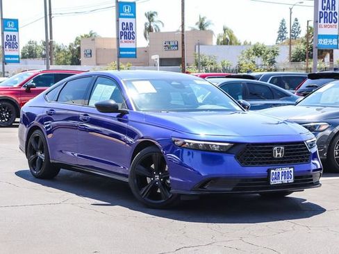 Used 2024 Honda Accord Sport image 2