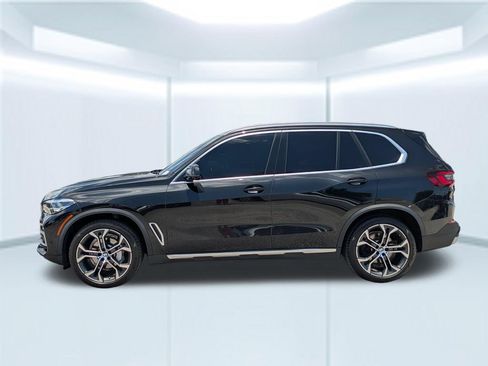 Used 2021 BMW X5 sDrive40i w/ Premium Package 2 RWD image 2