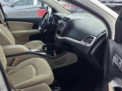 Used 2016 Dodge Journey SXT w/ Premium Group FWD image 15
