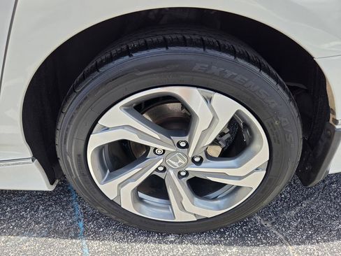 Used 2018 Honda Accord EX-L image 15