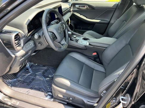 New 2026 Lexus IS 350 F Sport RWD image 9