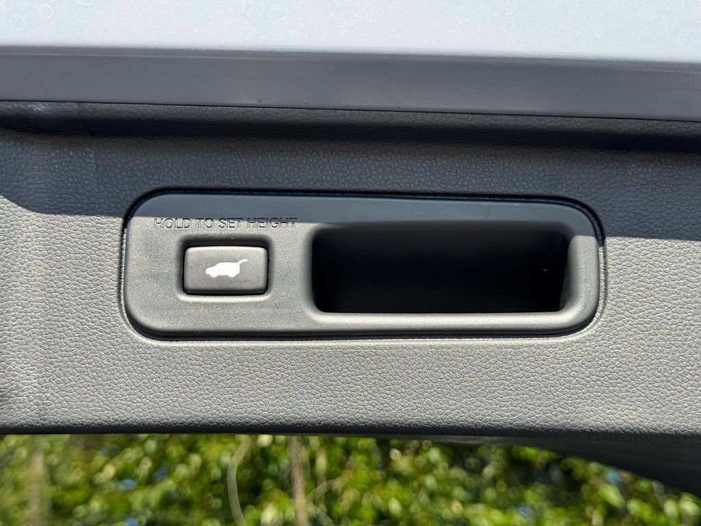 Certified 2023 Honda Pilot Touring image 36