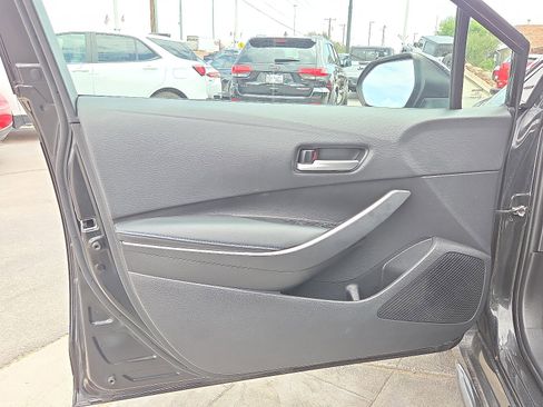 Used 2021 Toyota Corolla SE image 8