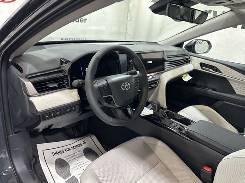 New 2026 Toyota Camry XLE image 25