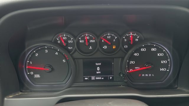 Used 2025 Chevrolet Silverado 2500 Custom w/ Custom Value Package AWD/4WD image 14