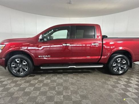 Used 2023 Nissan Titan Platinum Reserve w/ Moonroof Package AWD/4WD image 5