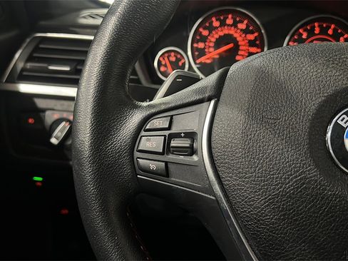 Used 2018 BMW 330i xDrive Sedan image 27