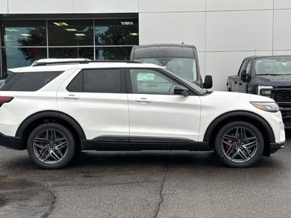 New 2026 Ford Explorer ST w/ Sun And Sound Package