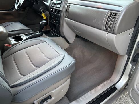Used 2003 Jeep Grand Cherokee Laredo image 19